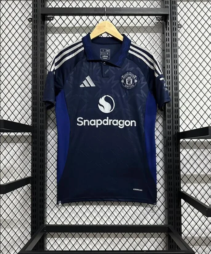 2024/25 Manchester United Away Shirt