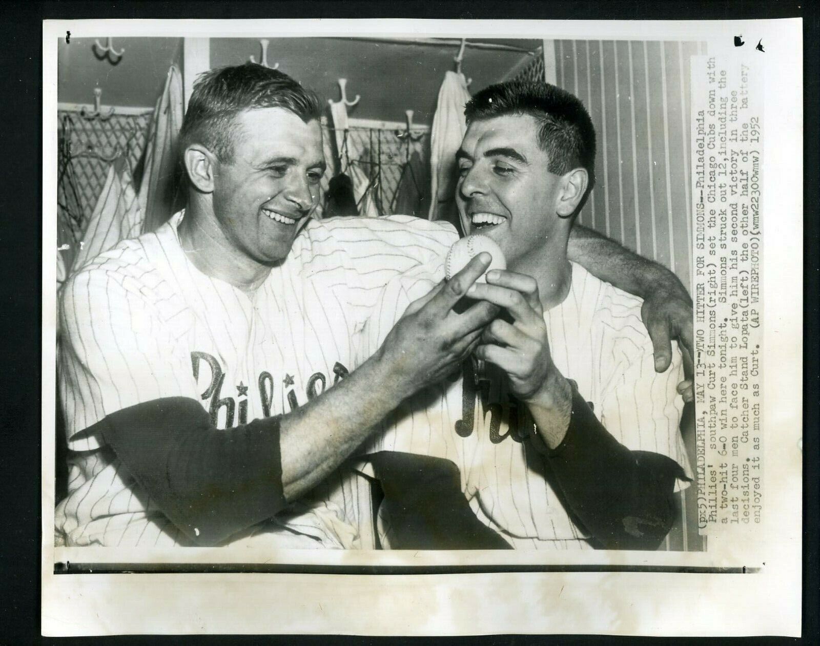 Stan Lopata & Curt Simmons shutout 1952 Press Photo Poster painting Philadelphia Phillies