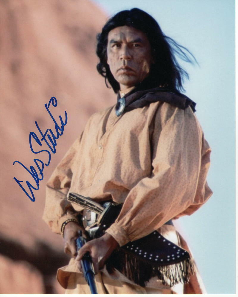 WES STUDI SIGNED AUTOGRAPH 8X10 Photo Poster painting - AVATAR, DANCES WITH WOLVES, HOSTILES