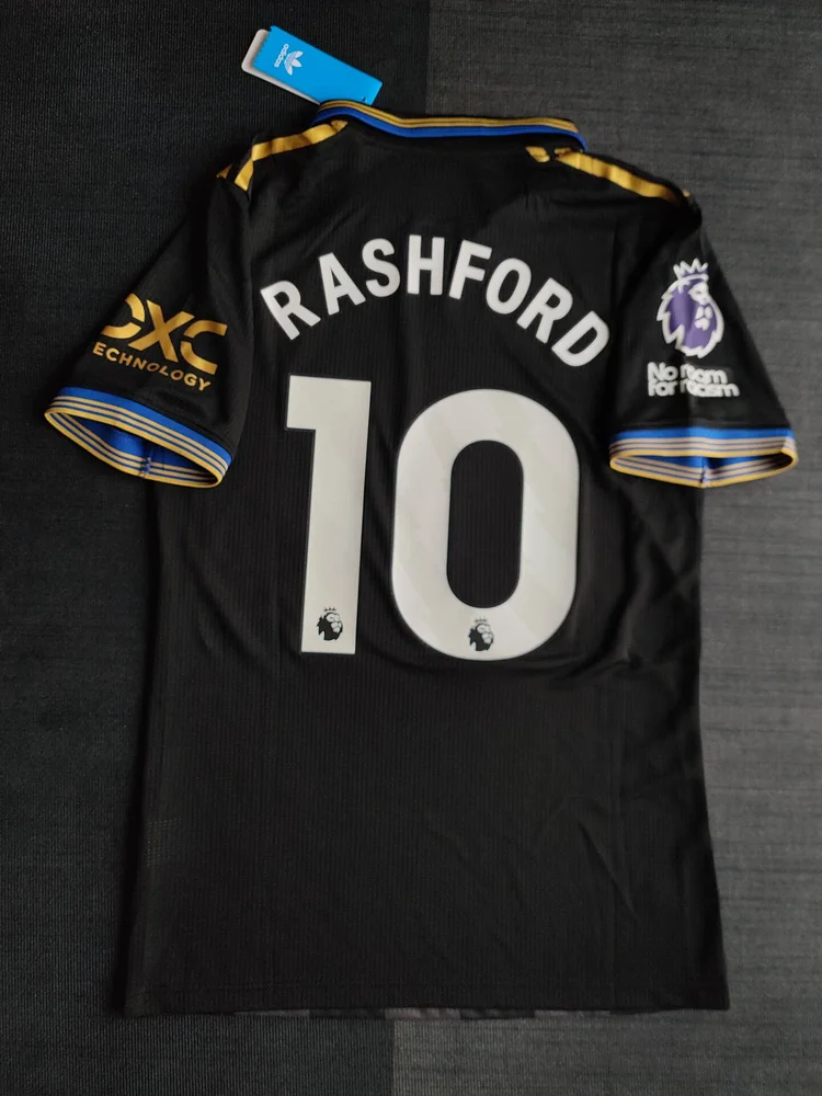 Fans 25-26 Manchester United Black Special Edition No.10 Jersey (With Premier League armband, engraved on the back: RASHFORD+10)
