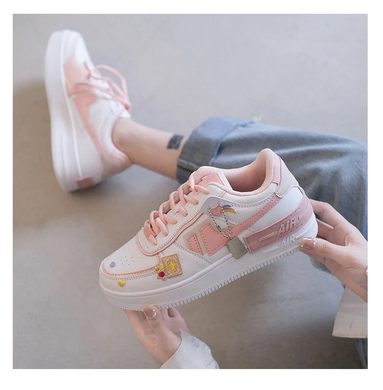 2021 Spring Korean xue sheng ban xie wang Red Little Daisy Sports Shoes White Shoes Woman Shoes Sneakers 915