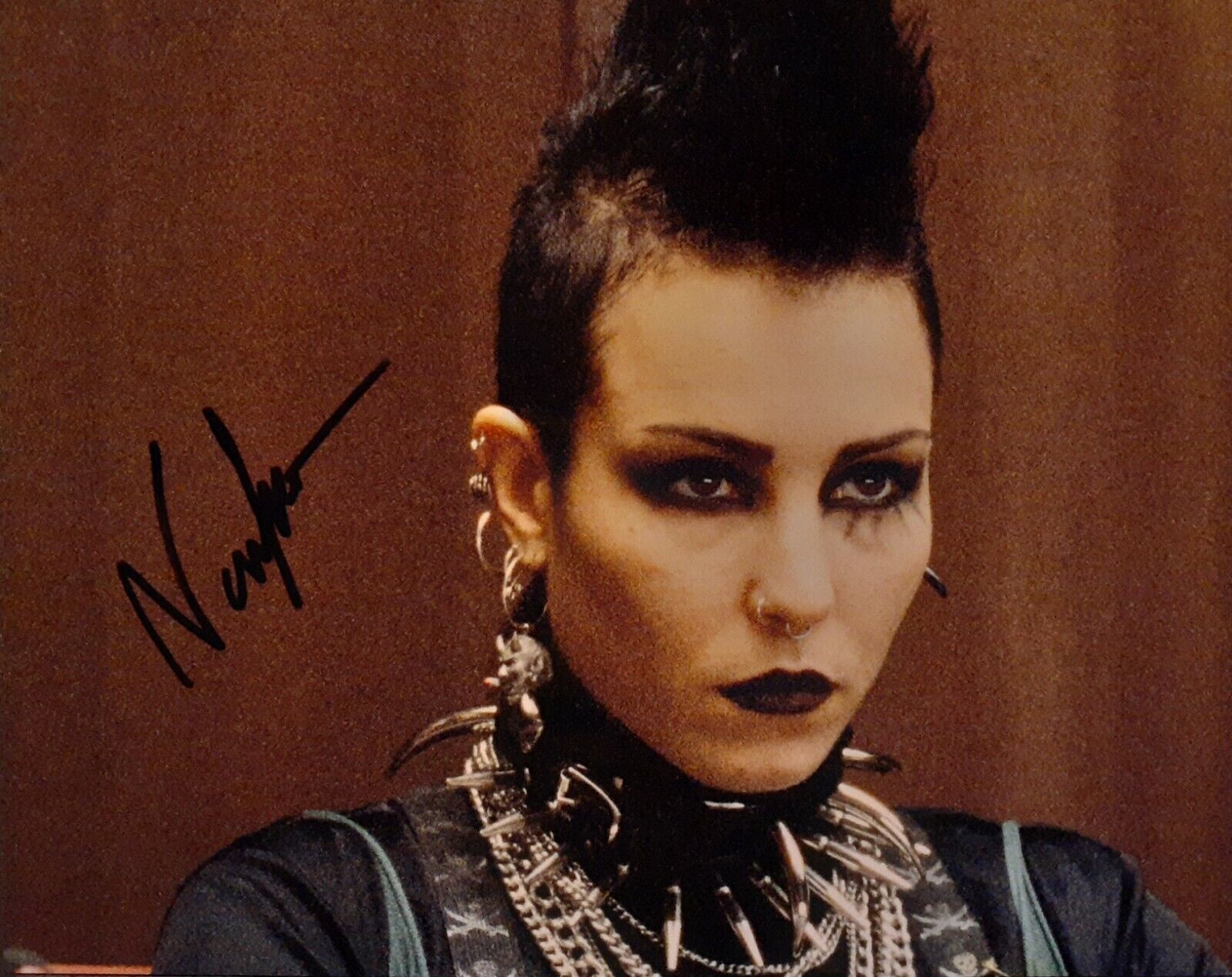 Noomi Rapace - Prometheus - signed 8x10