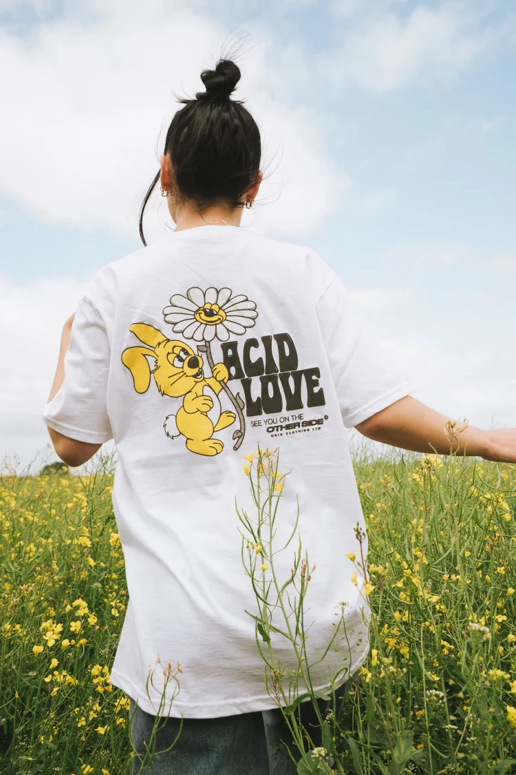 ACID LOVE 0.06 'Other Side' Tee - Vintage White
