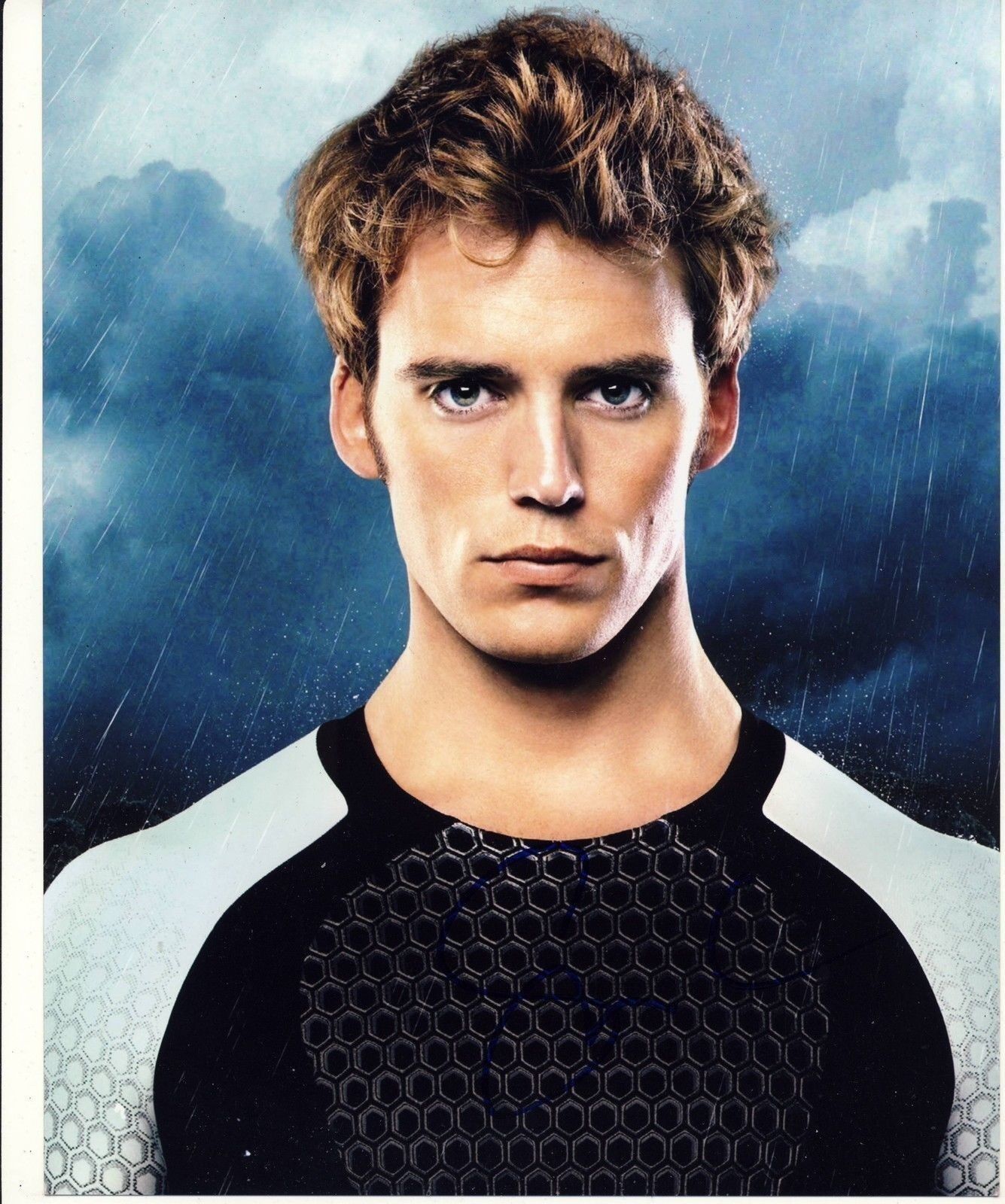 Sam Claflin Autograph THE HUNGER GAMES Signed 10x8 Photo Poster painting AFTAL [5538]