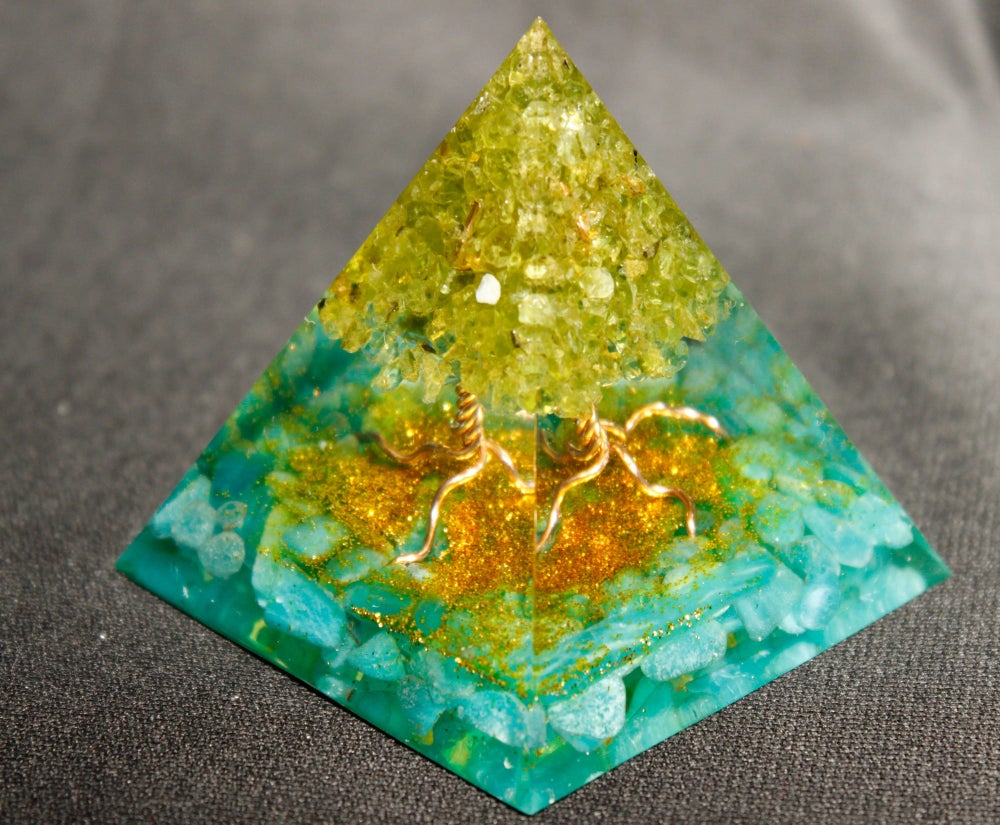 

Orgone Pyramid Chakra - Tree of Life, 501 Original