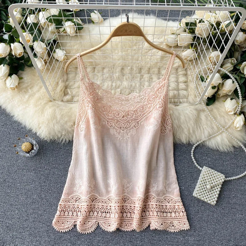 Croysier Tops Women 2021 Boho Clothing Vintage Embroidery Lace Trim Cami Top V Neck Sleeveless Spaghetti Strap Summer Camisole