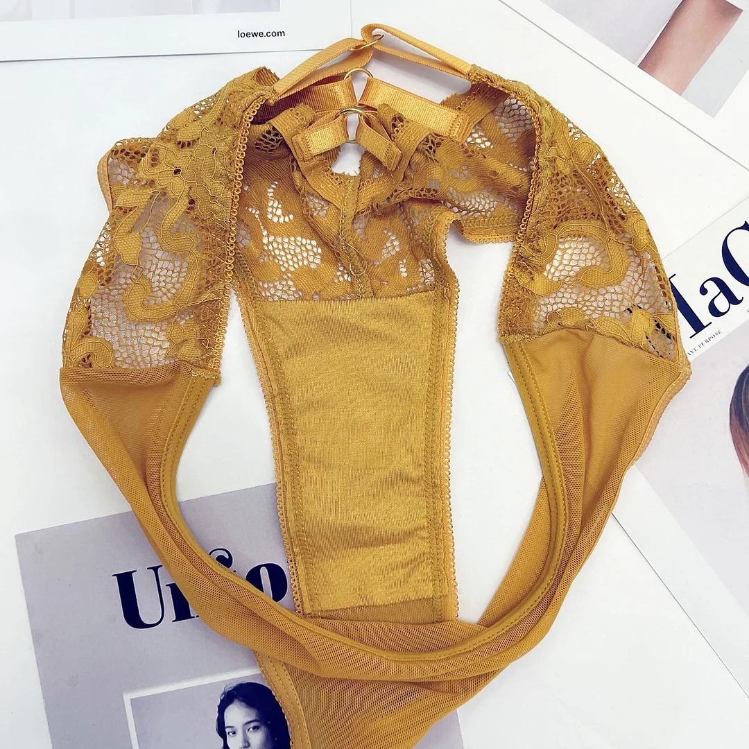 New Women Underwear Sexy Lace Panties Plus Size Fashion Hollow Out Comfort Briefs Low Waist Seamless Underpants Female Lingerie