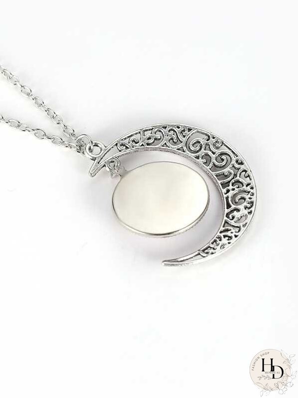 Star Sky Round & Moon Pendant Necklace