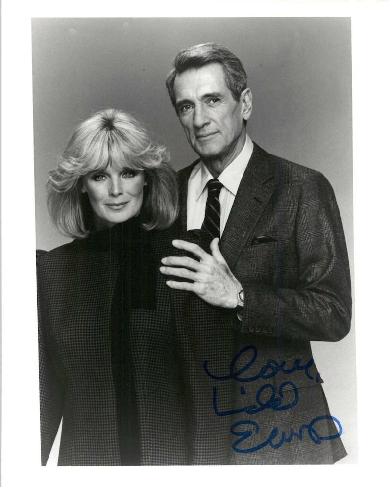 Linda Evans Signed Autographed Dynasty