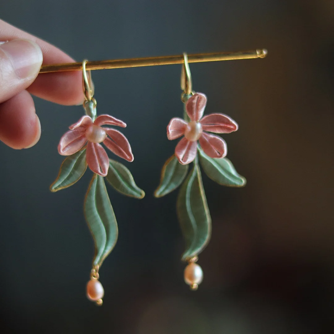 Wrapped Silk Flowers Earrings