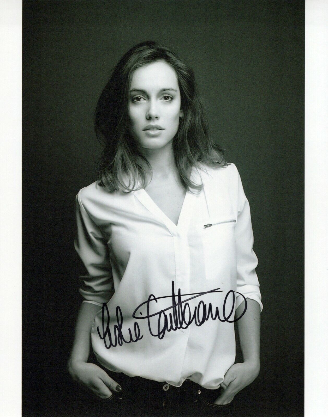 Leslie Coutterand head shot autographed Photo Poster painting signed 8x10 #10