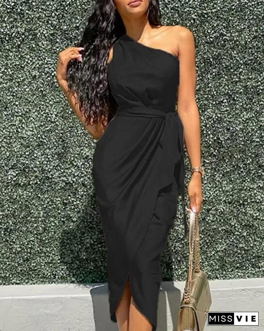 Oblique Shoulder Sheath Party Dress