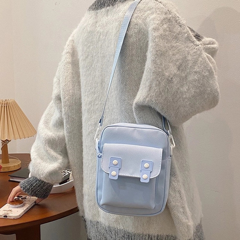 Women’s Nylon Solid Color Basic Square Zipper Crossbody Bag