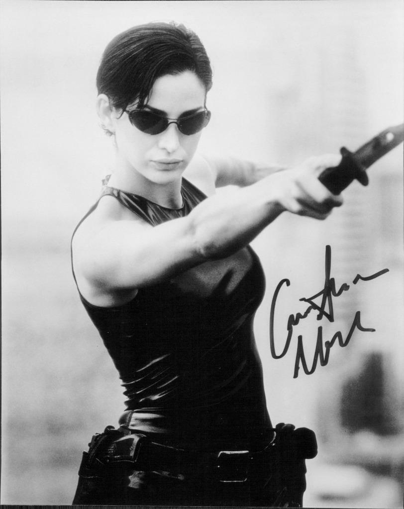 Carrie Anne Moss Matrix Trinity SIGNED AUTOGARPHED 10 X 8