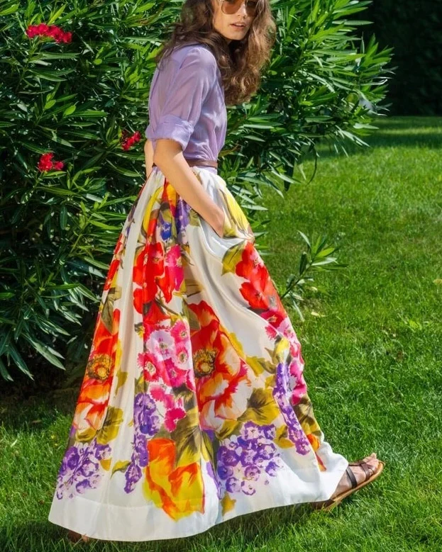 Long-sleeved linen dress with wide belt