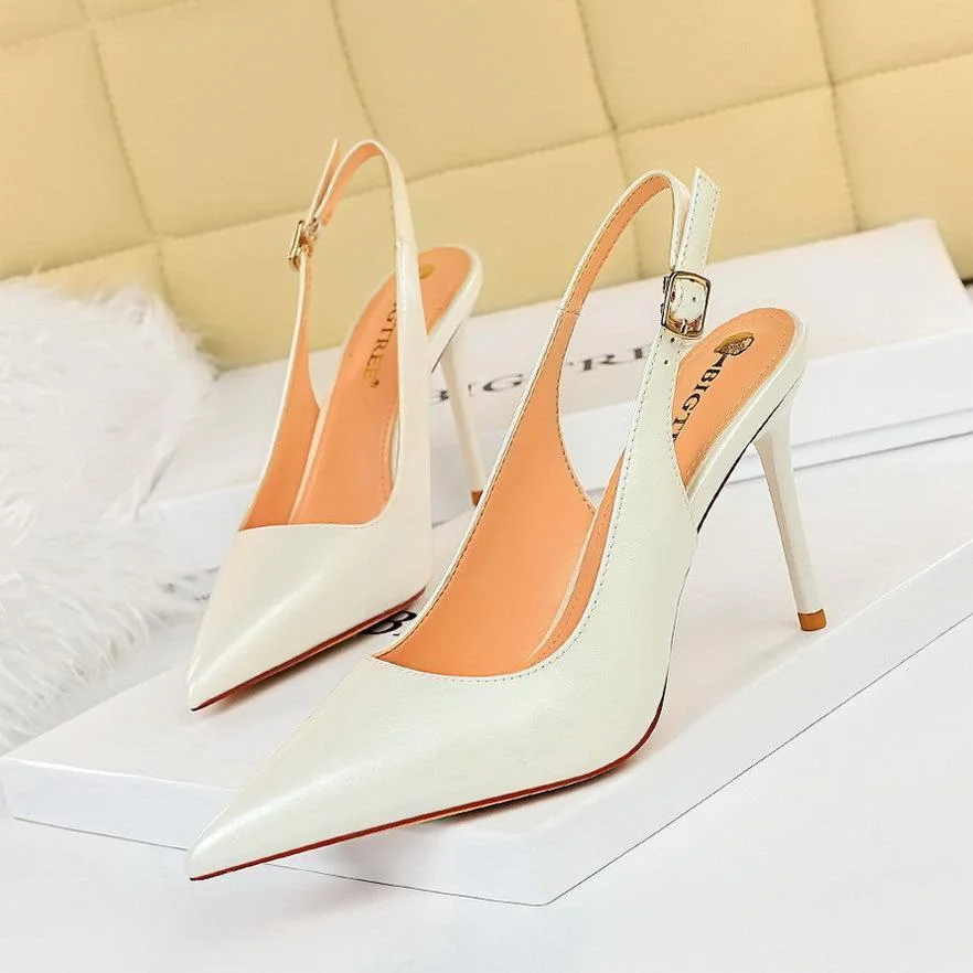 Simple stiletto shoes with shallow mouth and pointed toe hollow back strap
