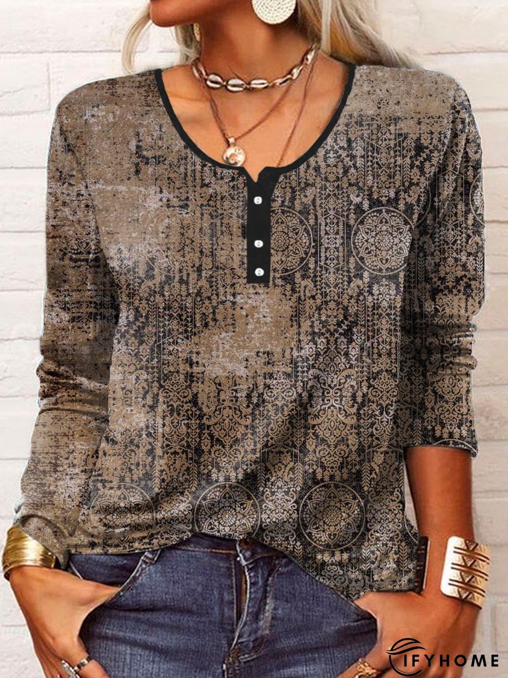 Loose Casual Buckle Abstract T-Shirt | IFYHOME