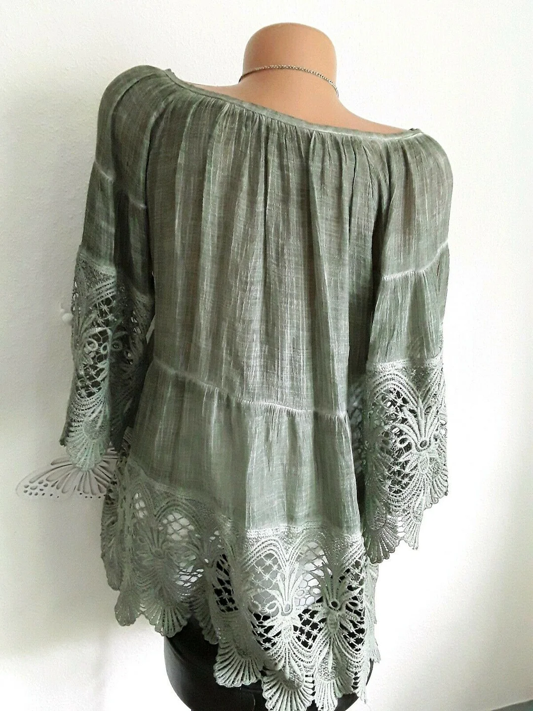 Women Half Sleeve V-neck Solid Color Dress