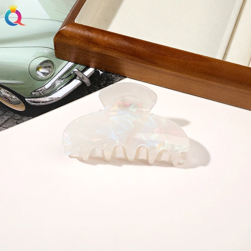 Women’s Minimalist Classic Style Solid Color PVC Hair Claws