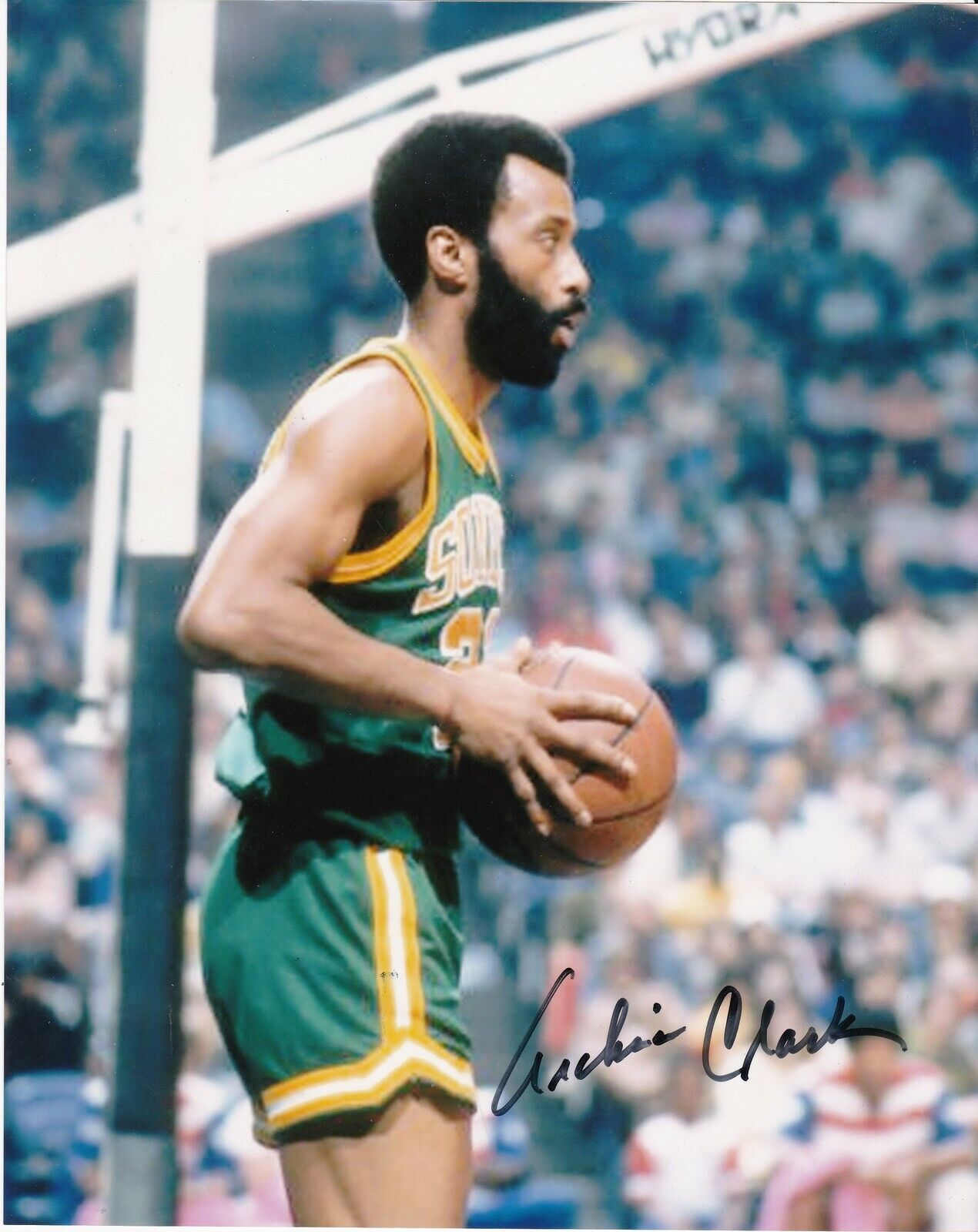 ARCHIE CLARK SEATTLE SUPERSONICS ACTION SIGNED 8x10