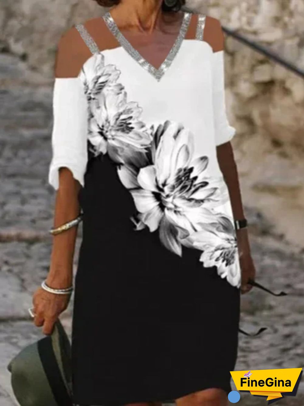 Casual Half Sleeve V Neck Plus Size Printed Dress