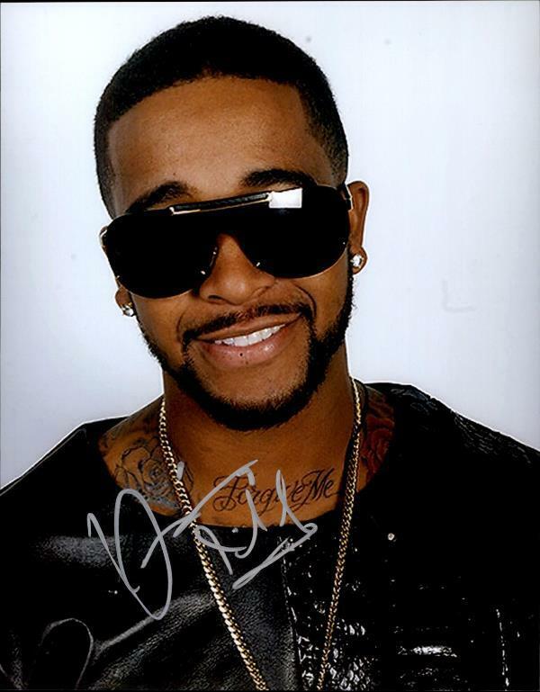 Omarion authentic signed RAPPER 8x10 Photo Poster painting W/ Certificate Autographed (26-b)