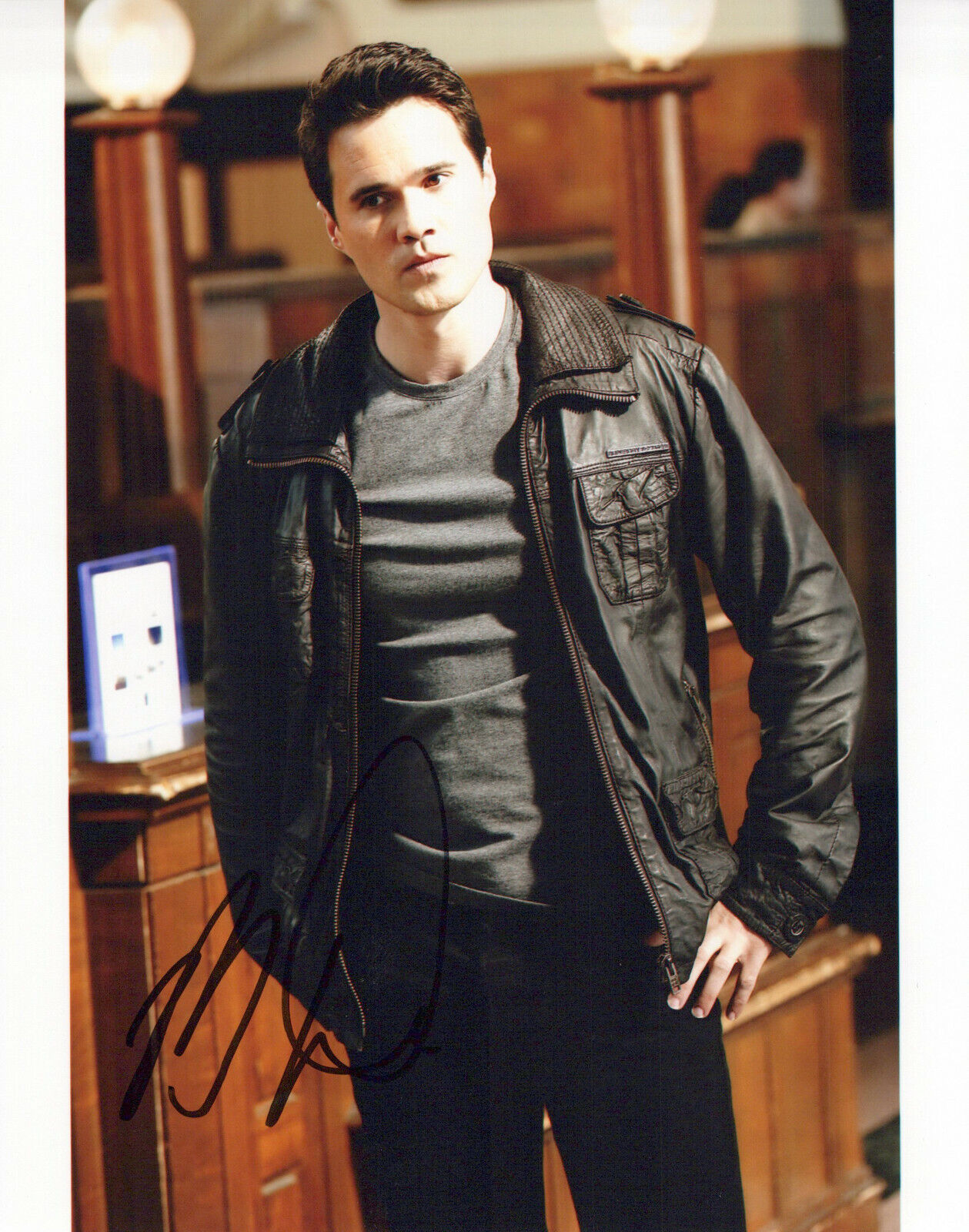 Brett Dalton Agents Of Shield autographed Photo Poster painting signed 8x10 #7 Grant Ward