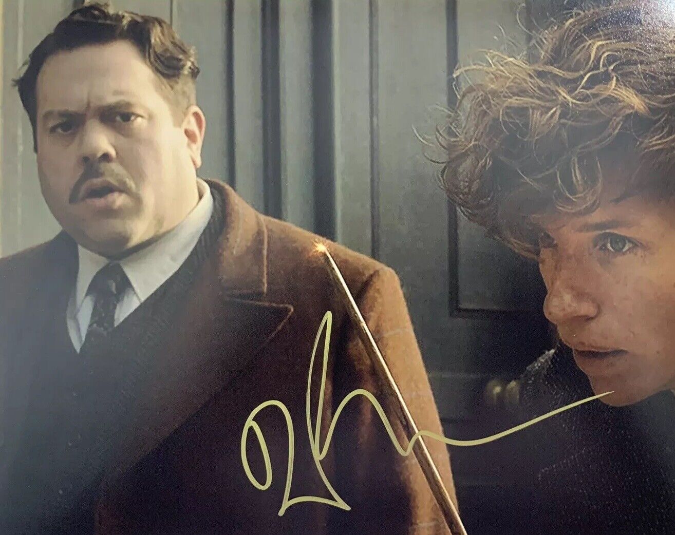 DAN FOGLER HAND SIGNED 8x10 Photo Poster painting FANTASTIC BEASTS AUTOGRAPHED AUTHENTIC RARE