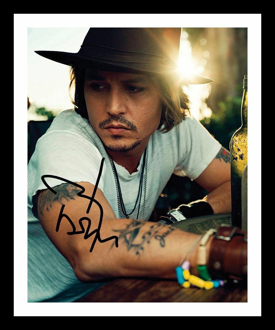 Johnny Depp Autograph Signed & Framed Photo Poster painting 7