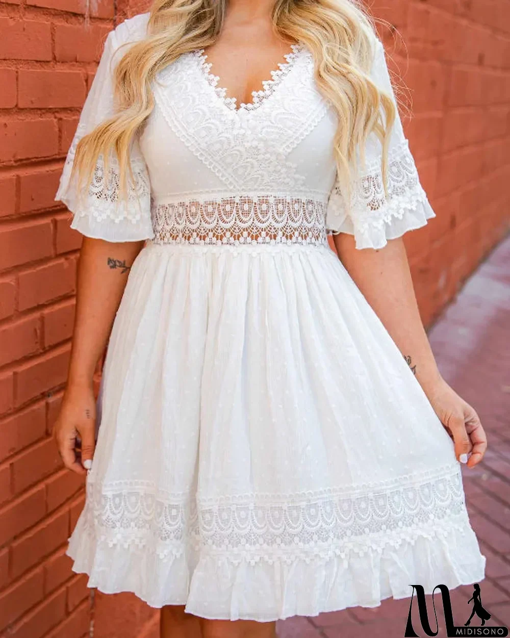 MidiSono - Solid Color Lace Long Sleeve Sexy Casual Holiday Dress