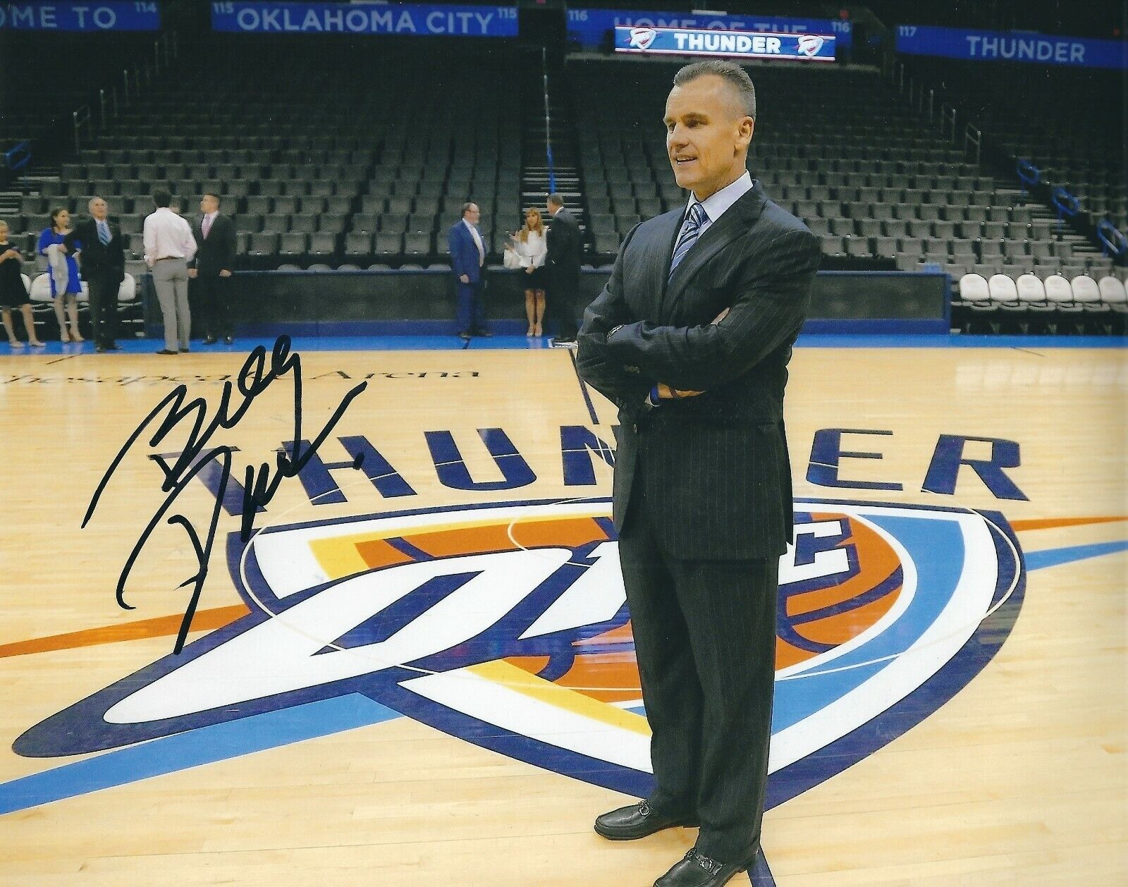 Signed 8x10 BILLY DONOVAN Oklahoma City Thunder Autographed Photo Poster painting w/COA