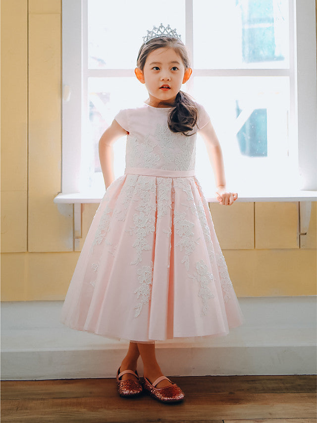 Oknass Ball Gown Cap Sleeve Jewel Neck Flower Girl Dresses Lace Satin With Belt Buttons Appliques