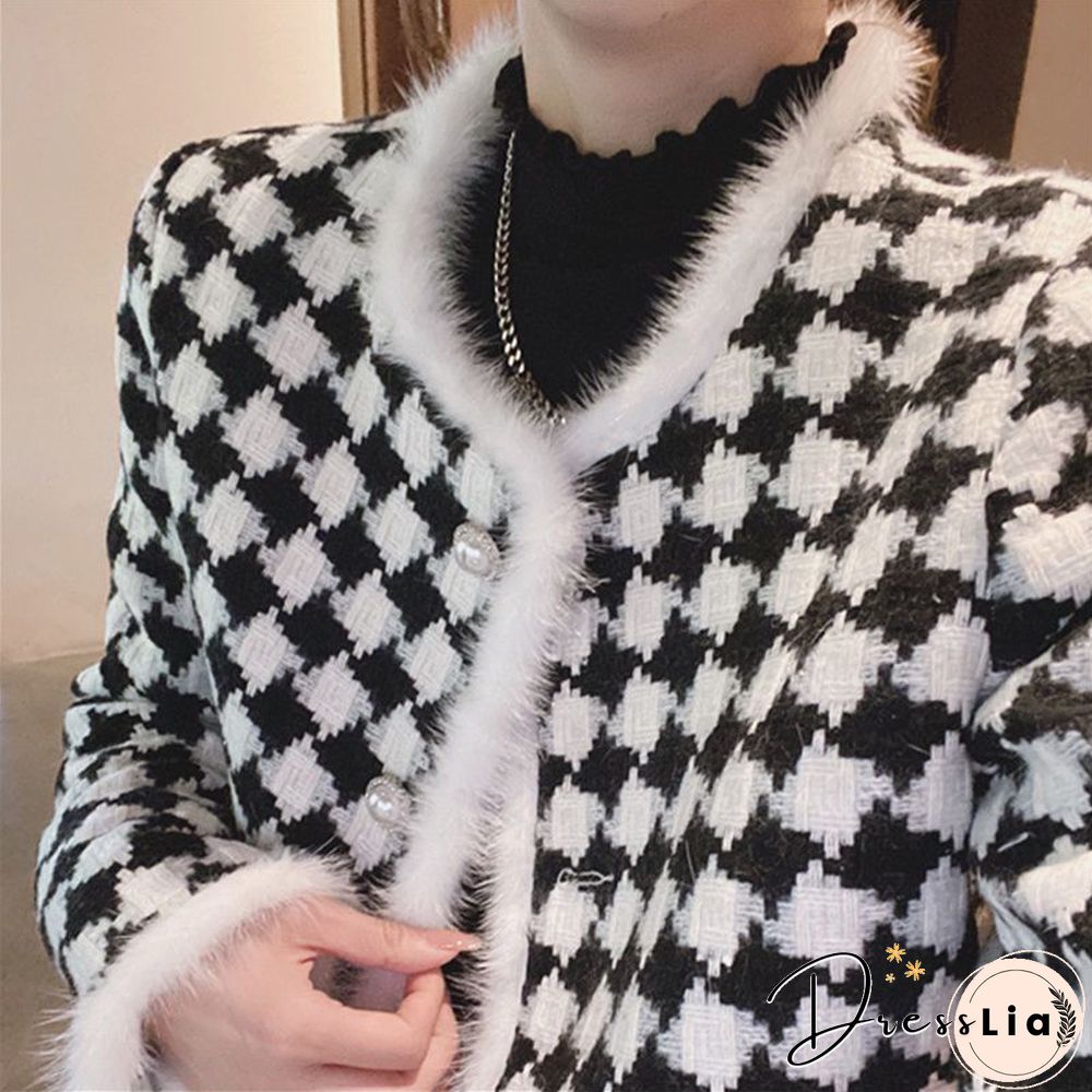 Female Leisure Black and White Plaid Coat Wool Coat