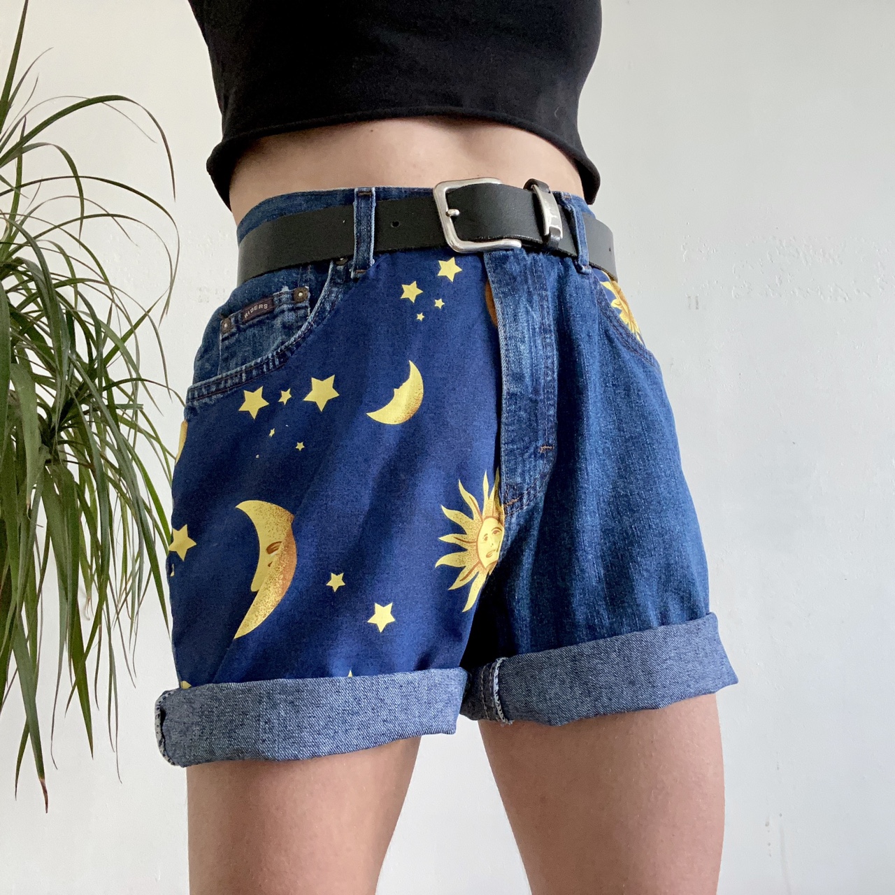Fashion Moon Sun Print Loose Fit Denim Shorts / [blueesa] /
