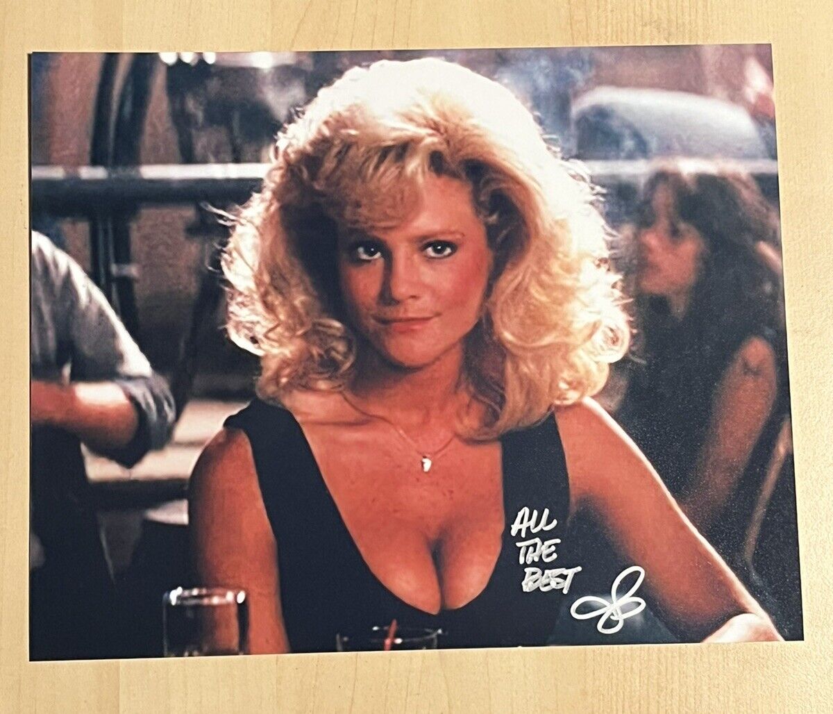 JULIE MICHAELS SIGNED 8x10 Photo Poster painting SEXY ACTRESS AUTOGRAPHED ROADHOUSE MOVIE COA