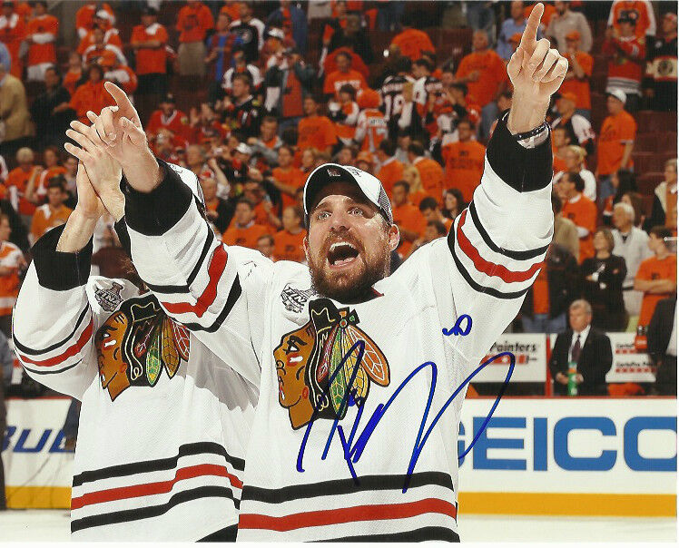 Chicago Blackhawks Patrick Sharp Signed Autographed 8x10 Photo Poster painting COA A