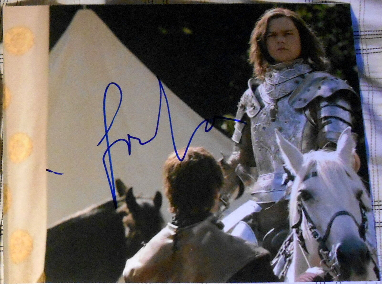 FINN JONES SIGNED AUTOGRAPH GAME OF THRONES