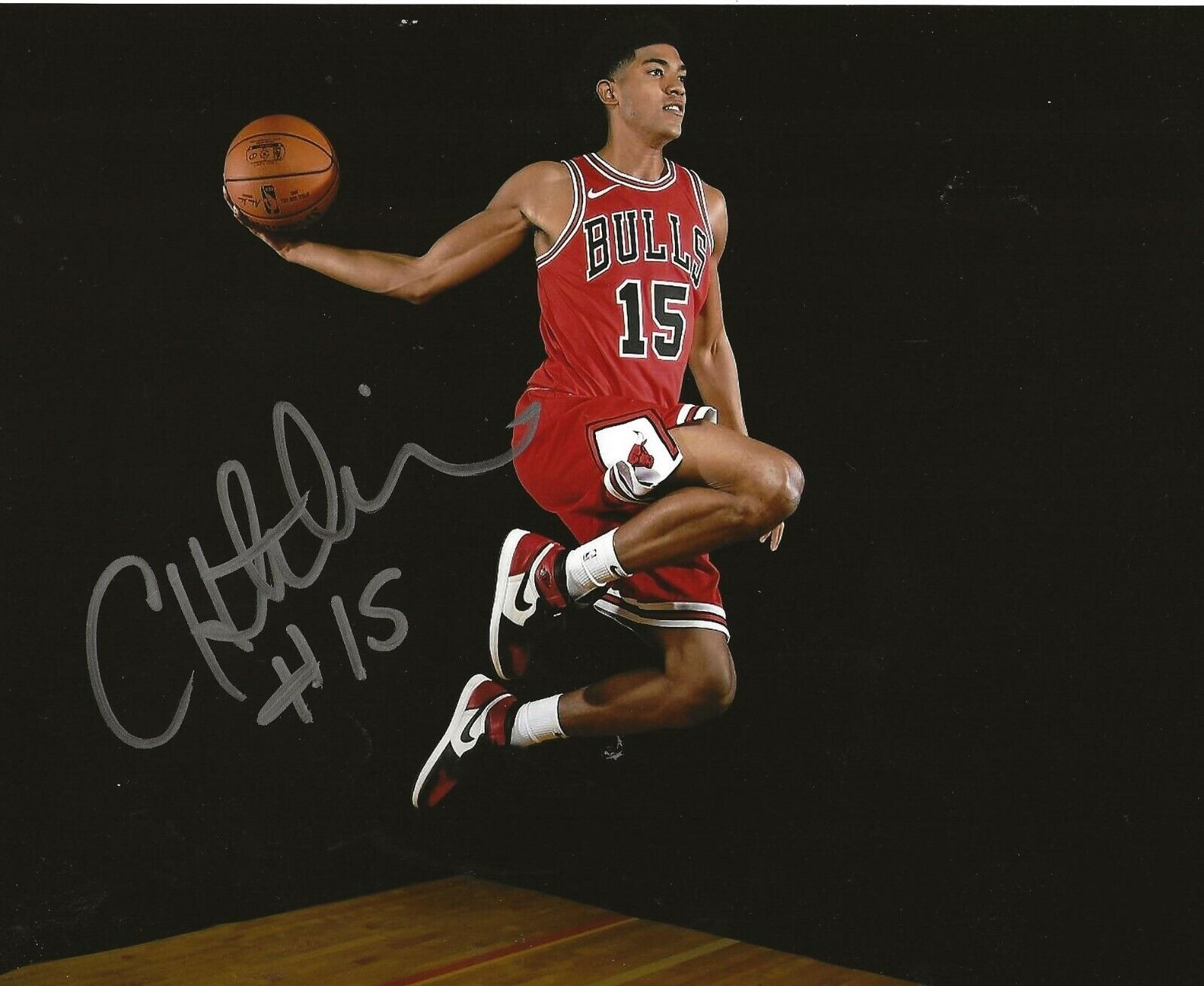 Chandler Hutchison signed Chicago Bulls 8x10 Photo Poster painting autographed 5