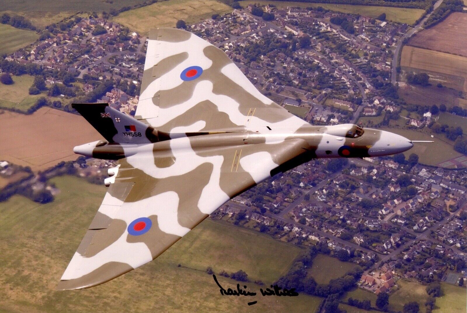 RAF Vulcan Bomber  Photo Poster painting signed by Falklands War pilot IMAGE No3 - UACC DEALER