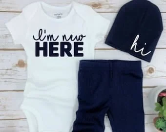 Pornhint Coming Home Hospital Outfit | I'm new here | navy and white set | Baby Shower Gift | gender neutral | custom onesie¨ | newborn gift