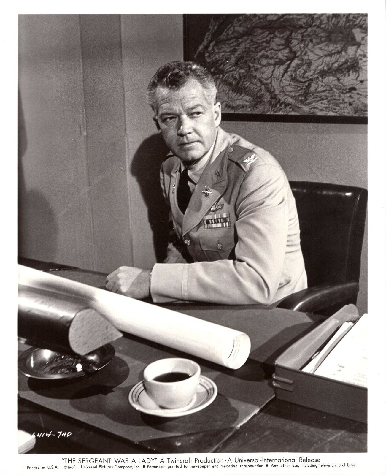 BILL WILLIAMS Actor 1961 Vintage Movie 8x10 Promo Photo Poster painting THE SERGEANT WAS A LADY