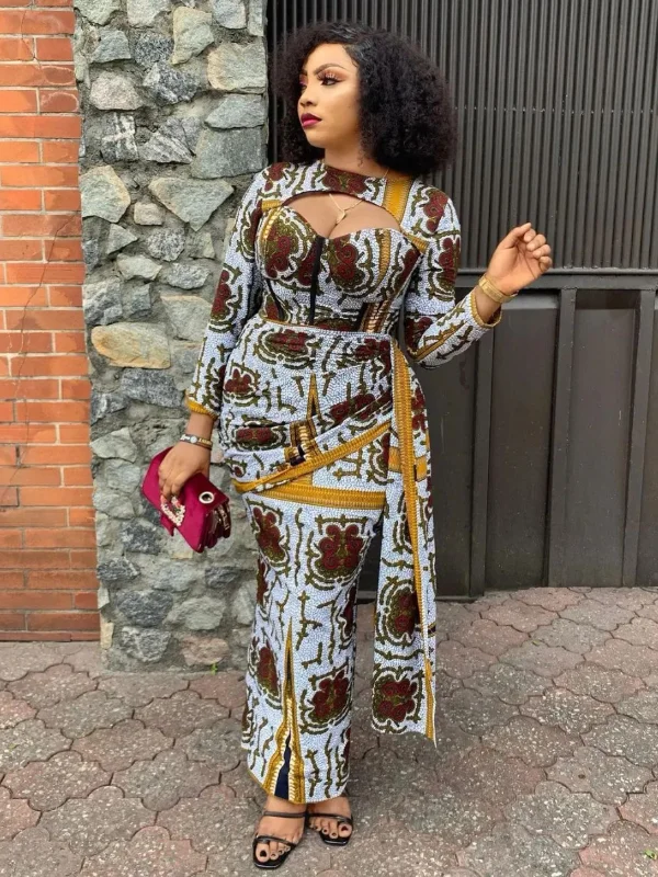 Graffiti Printed Empire Plus Size High-Neck Maxi Dresses