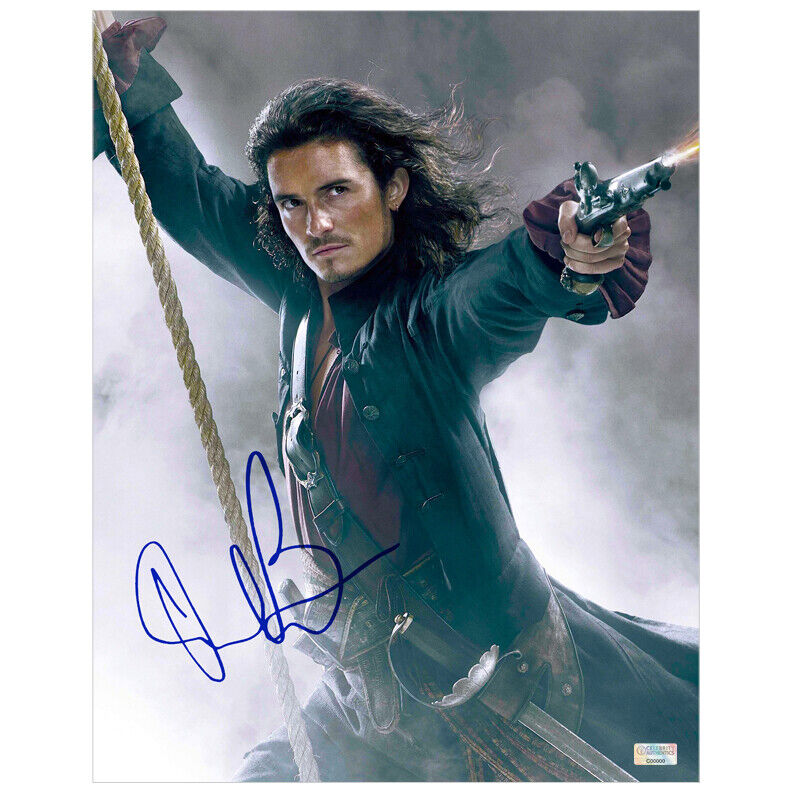 Orlando Bloom Autographed Pirates of the Caribbean: At World's End 11x14 Photo Poster painting