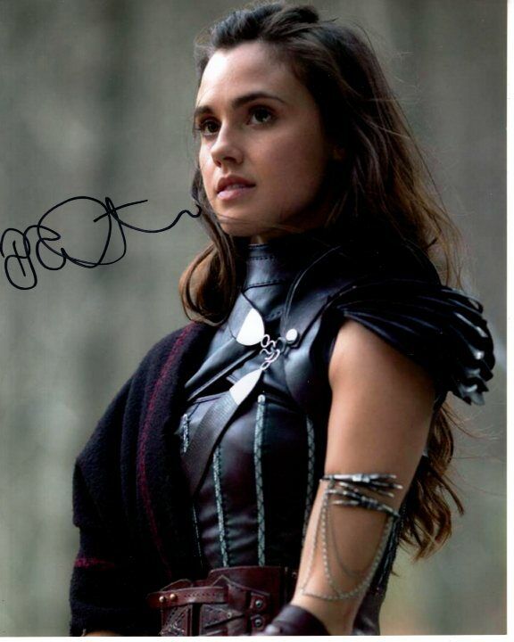 POPPY DRAYTON signed autographed 8x10 THE SHANNARA CHRONICLES AMBERLE Photo Poster painting