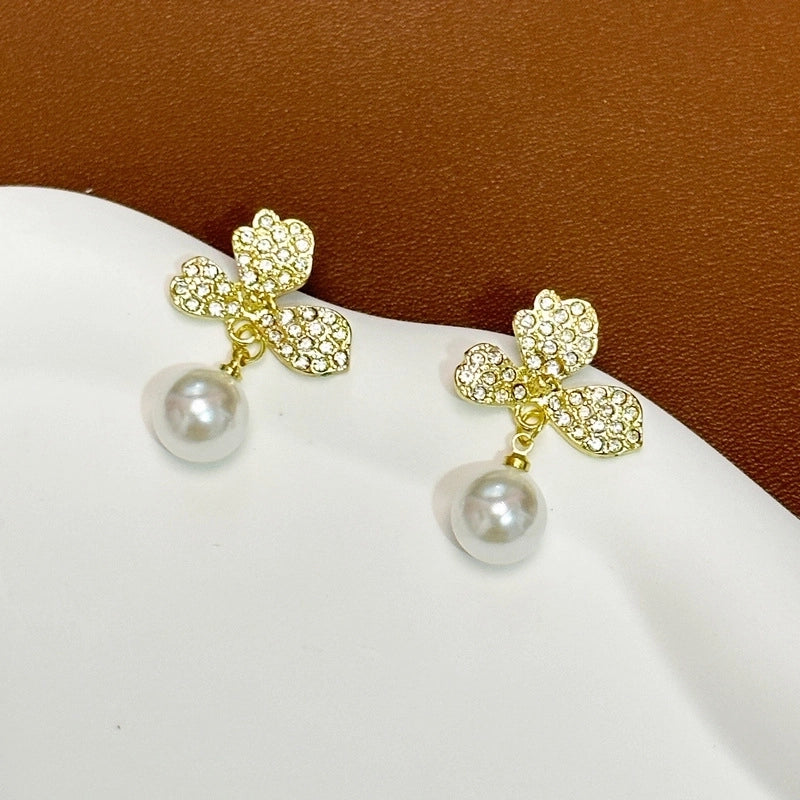 1 Pair IG Style Minimalist Heart Shape Flower Bow Knot Inlay Alloy Artificial Pearls Rhinestones Drop Earrings Earrings Ear Studs