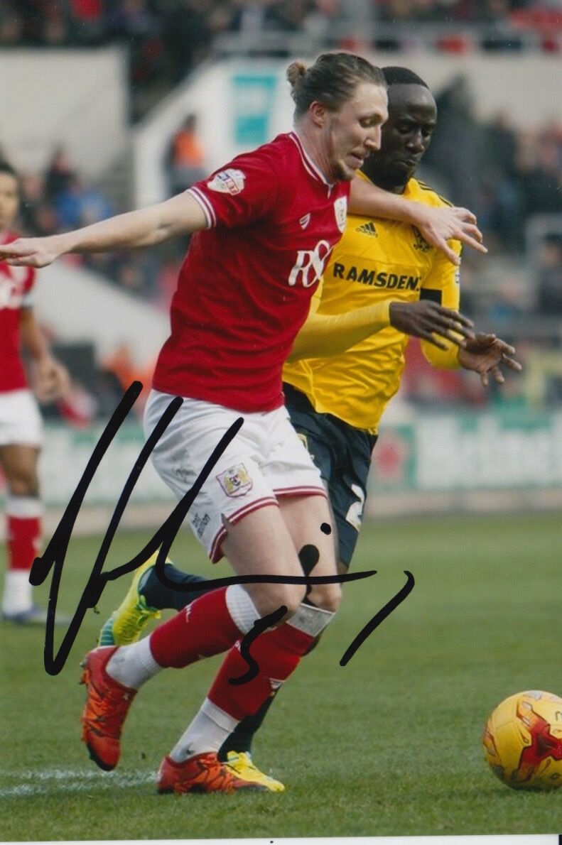 BRISTOL CITY HAND SIGNED LUKE AYLING 6X4 Photo Poster painting 1.