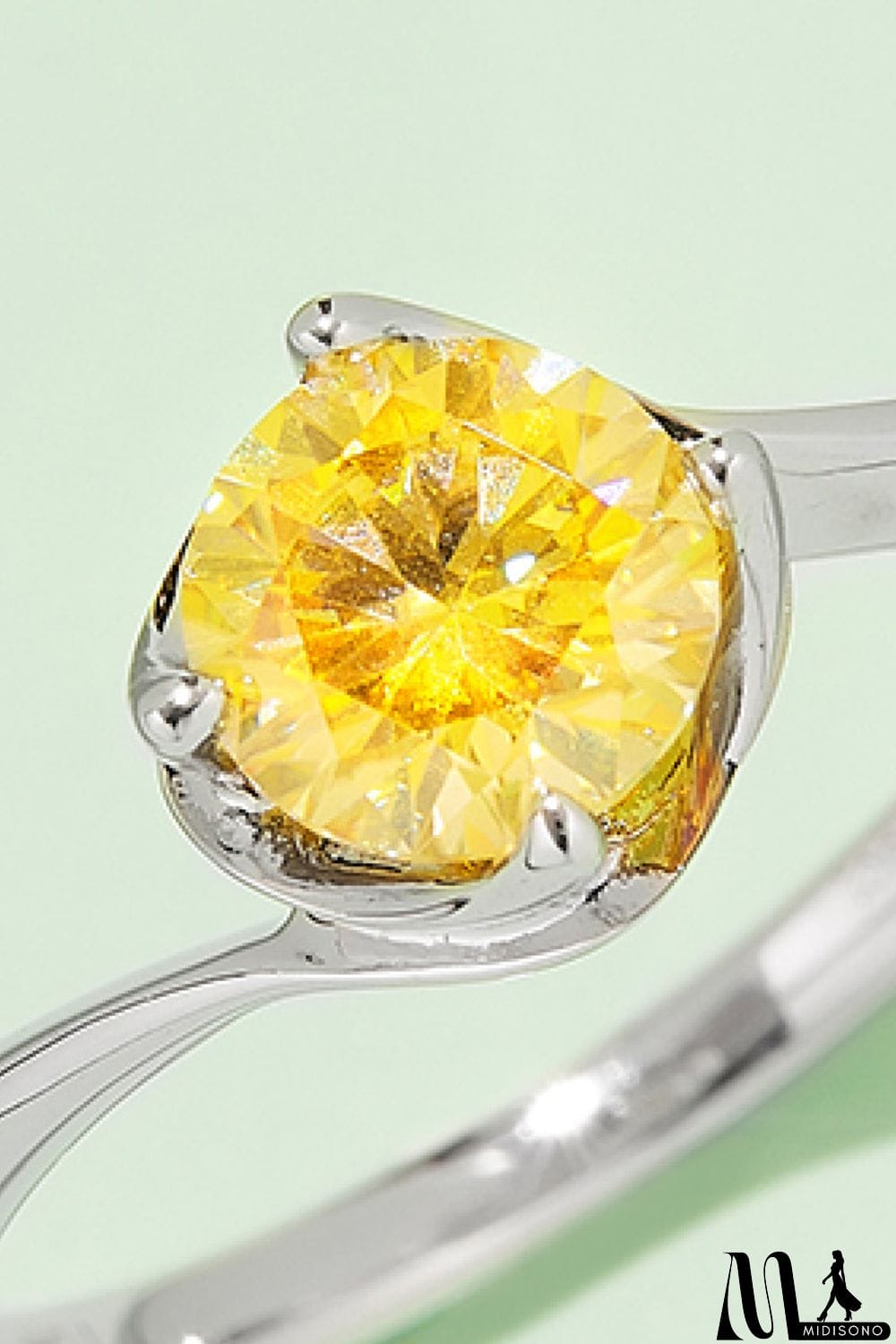 MidiSono - 1 Carat Moissanite 925 Sterling Silver Solitaire Ring