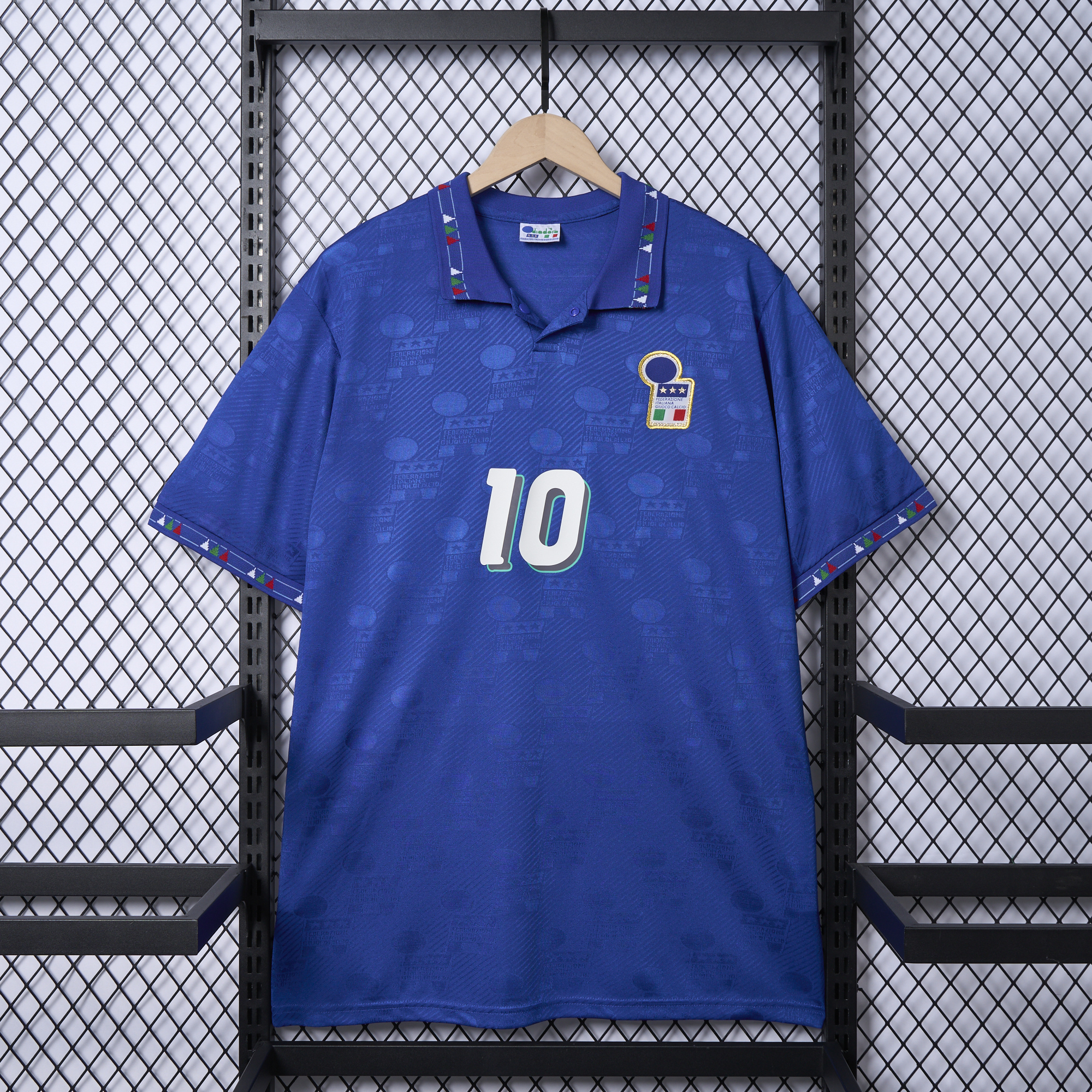 Retro Italy 1994 Home Stadium Jersey