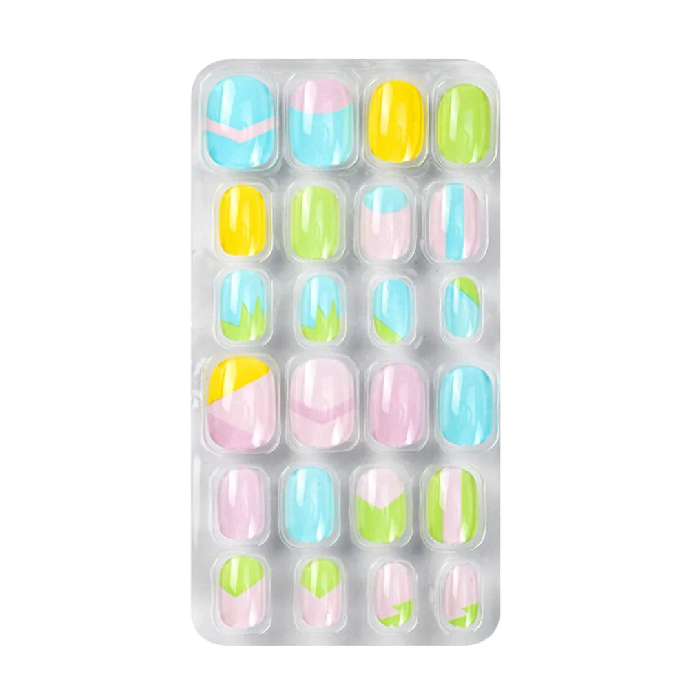 24Pcs/box Kids False Nails Press On Nail Cartoon Full Cover Fake Nails Snowflake Design Manicure Tips Nail Art for Children