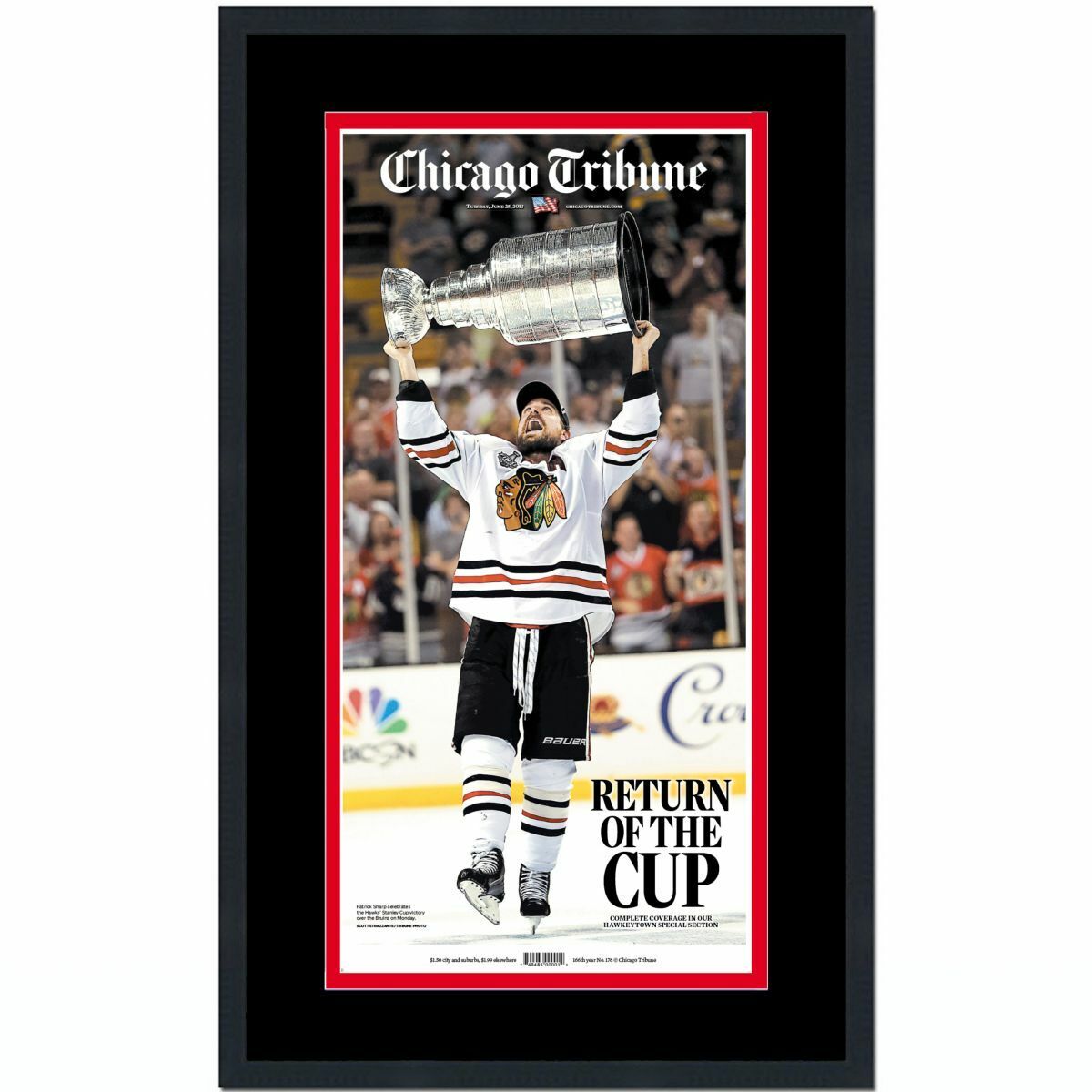 Framed Chicago Tribune Blackhawks 2013 Stanley Cup Newspaper Cover 17x27 Photo Poster painting